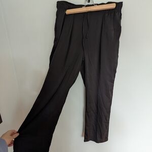Extremely silky Uniqlo Women's Black Drawstring Casual Pants